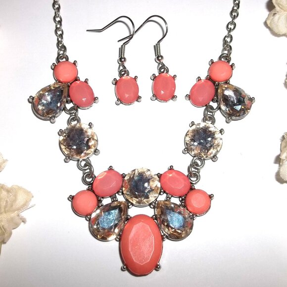 Peach Rhinestone Necklace Earring Set Fancy Glamorous Fashion Jewelry Lot C732 - Picture 1 of 5